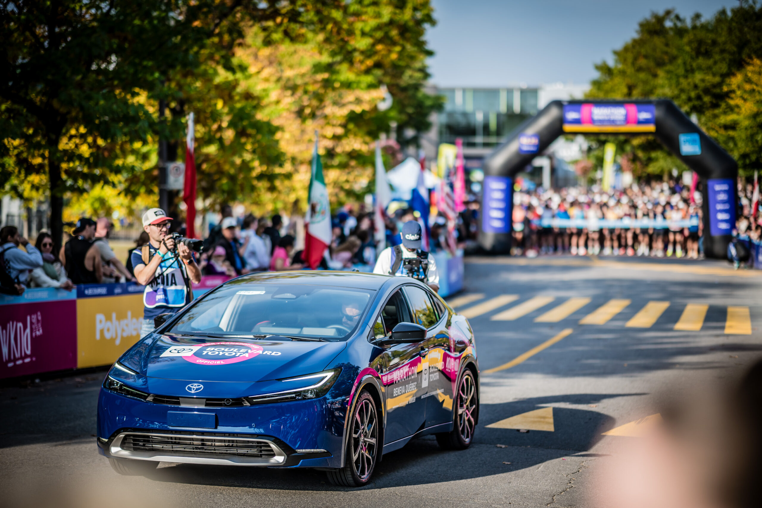 Boulevard Toyota au Marathon Beneva de Québec: ensemble sur la ligne de départ